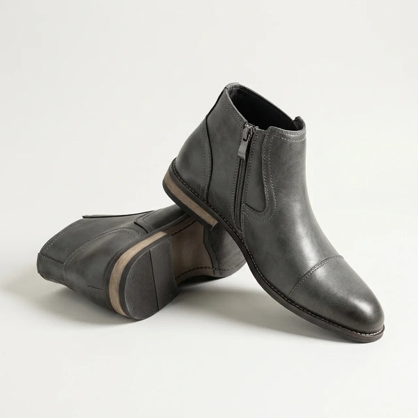 Hushmode - Leather Cap-Toe Side-Zip Boots