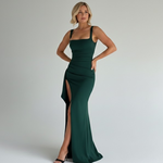 Hushmode - Elegant Dress with Open Back 7