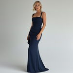 Hushmode - Elegant Dress with Open Back 9