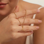 Hushmode - Gold Letter Heart Necklace 4