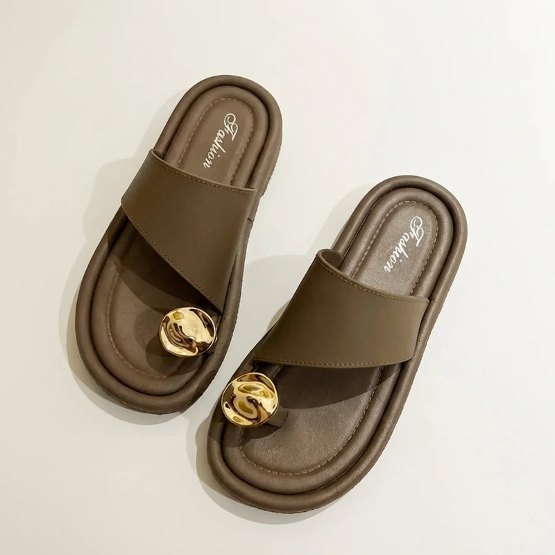 Hushmode - Sculpted Gold Accent Sandals - afbeelding 1