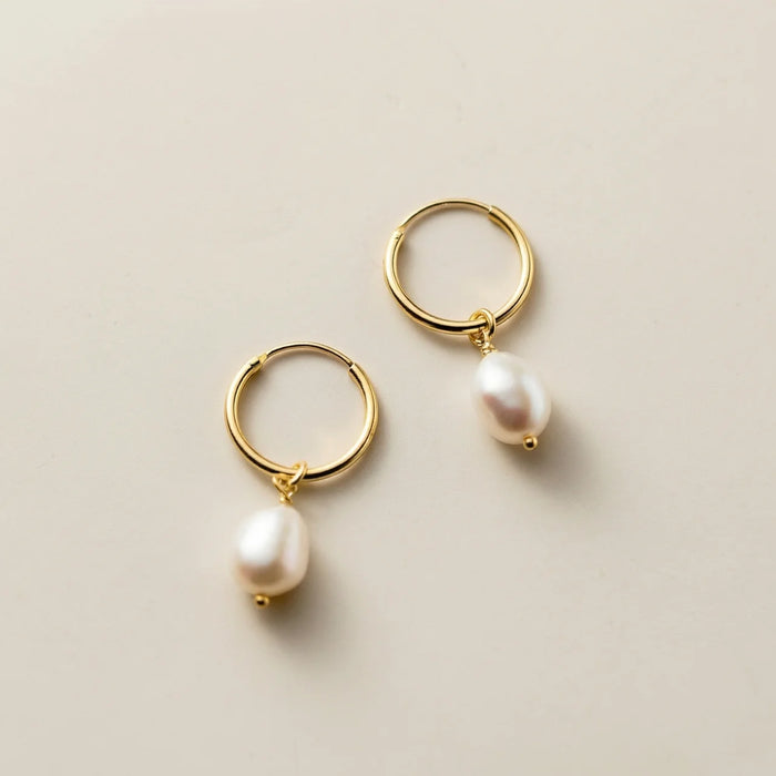 Hushmode - Freshwater Pearl Hoop Earrings