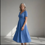 Hushmode - Short-sleeve V-Neck Dress 2