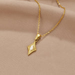 Hushmode - Luna Opal Necklace 3