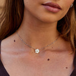 Hushmode - Silver Blossom Necklace 2