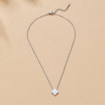 Hushmode - Silver White Clover Necklace 3