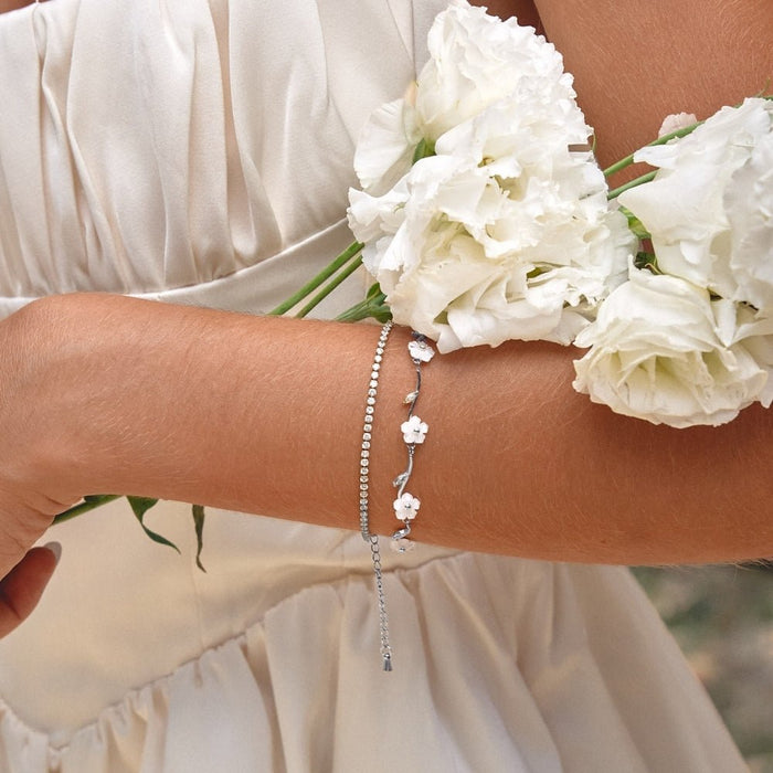 Hushmode - Silver White Pearl Blossom Bracelet