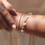 Hushmode - Silver White Pearl Blossom Bracelet 4